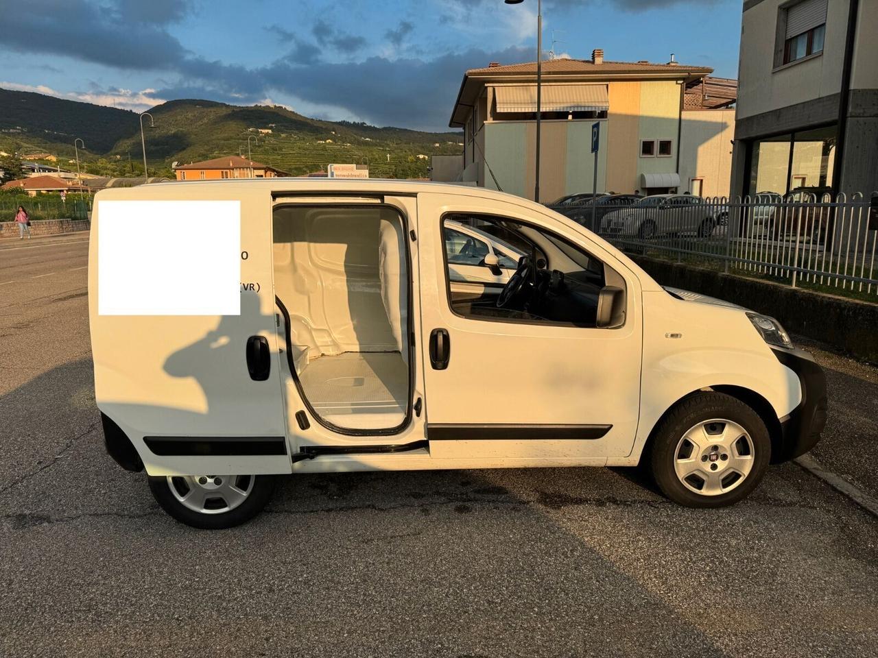 Fiat Fiorino 1.3 MJT - UNICO PROPRIETARIO + RIVESTIMENTO HACCP 2 POSSIBILITÀ FURGONI UGUALI