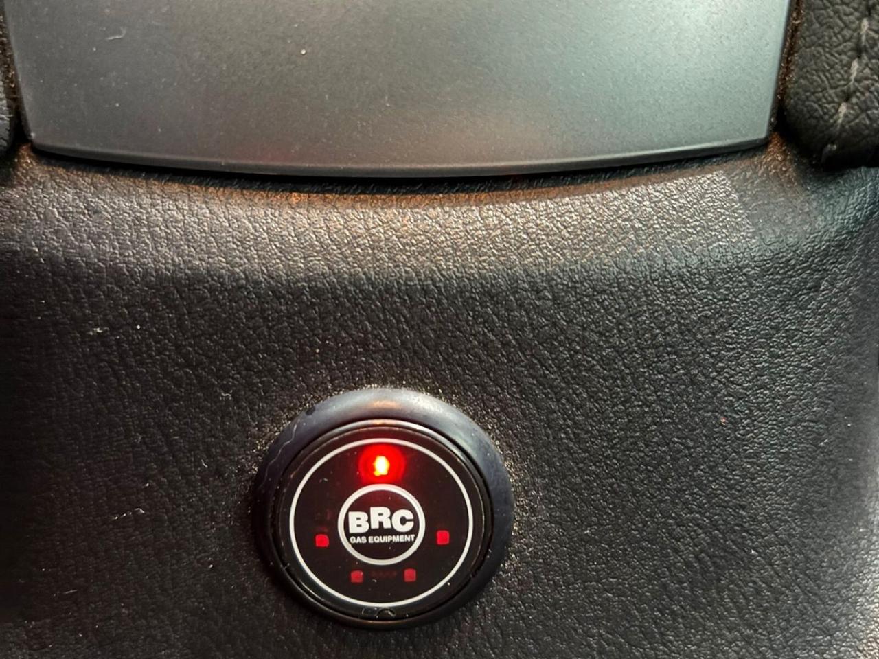 Nissan Micra 5 Porte 1.0 IG-T Eco Visia