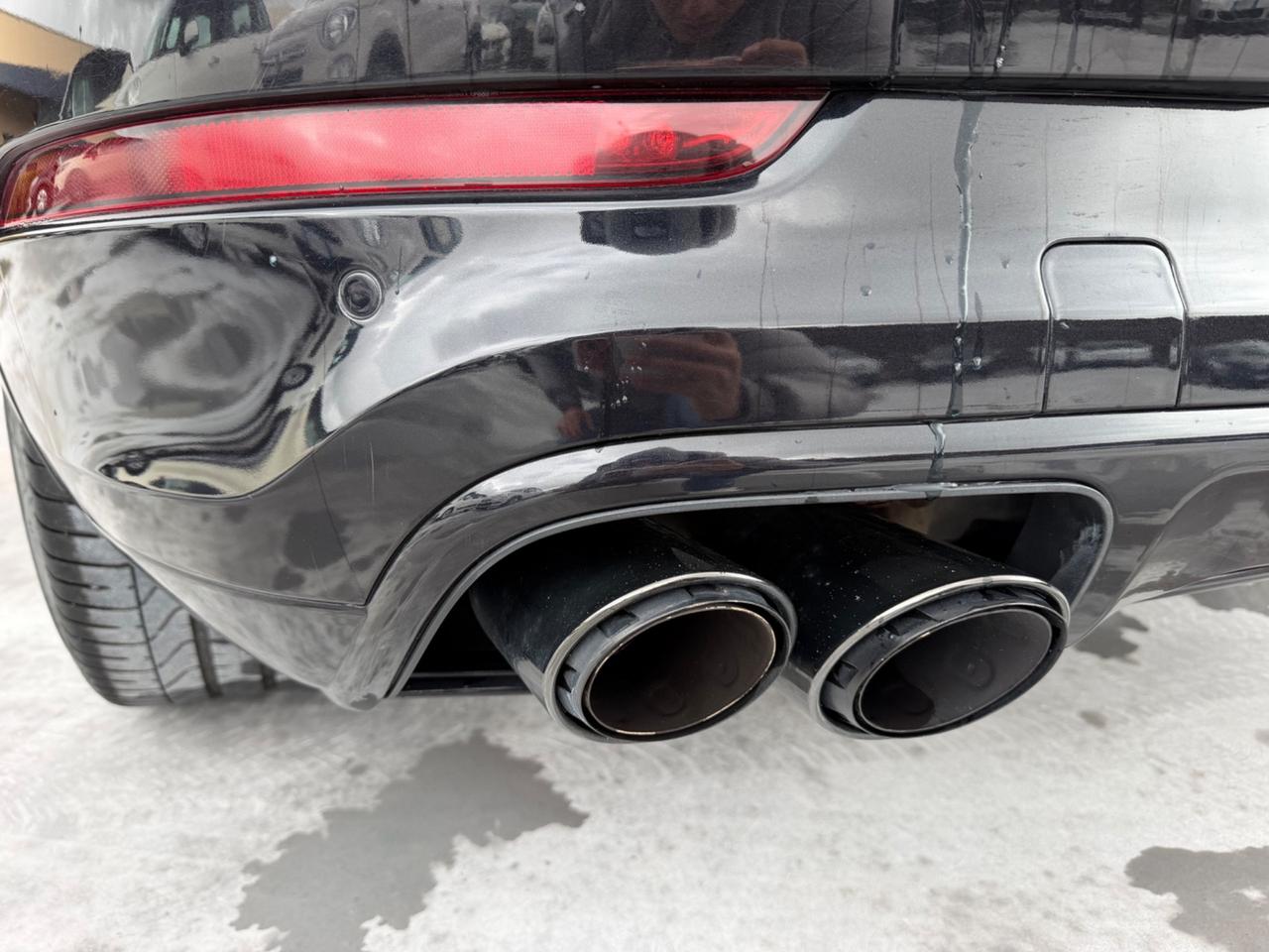 Porsche Cayenne Coupé 3.0 V6 E-Hybrid Platinum Edition