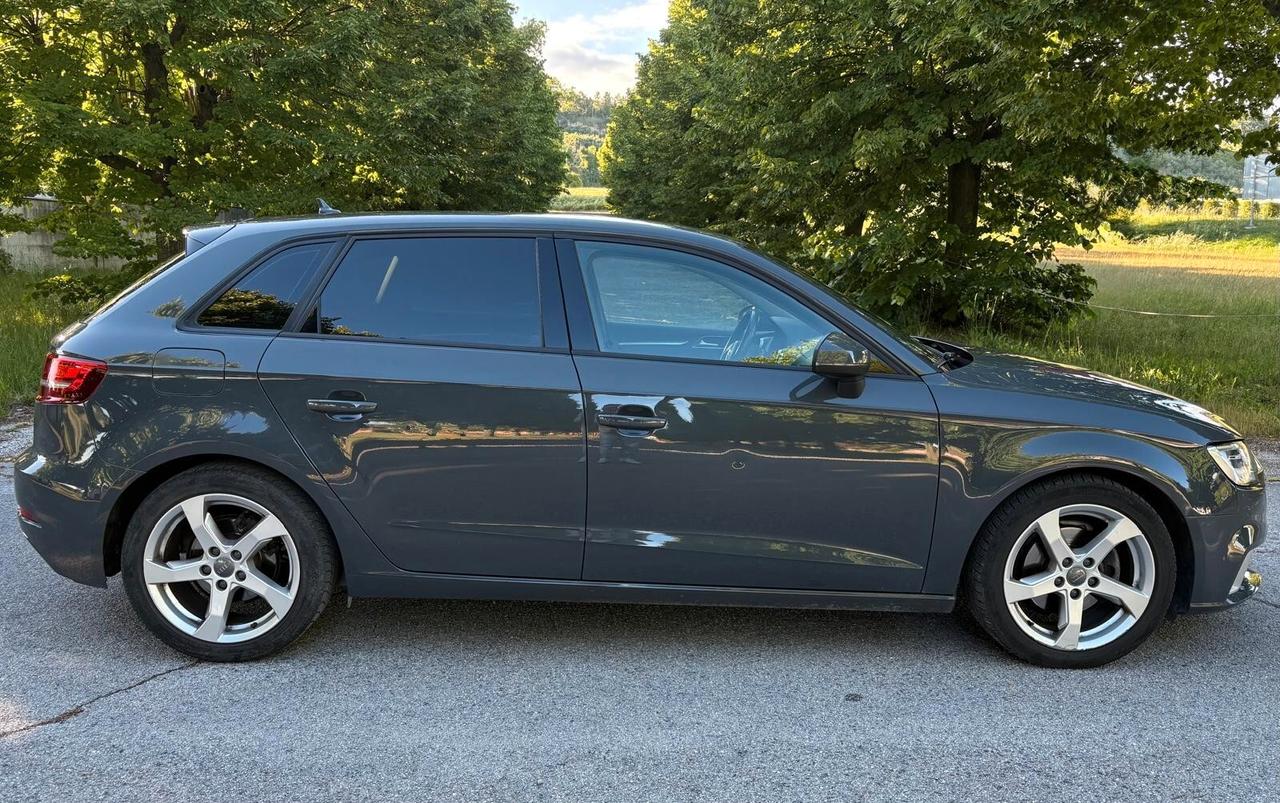 Audi A3 SPB 1.6 TDI 116 CV Sport
