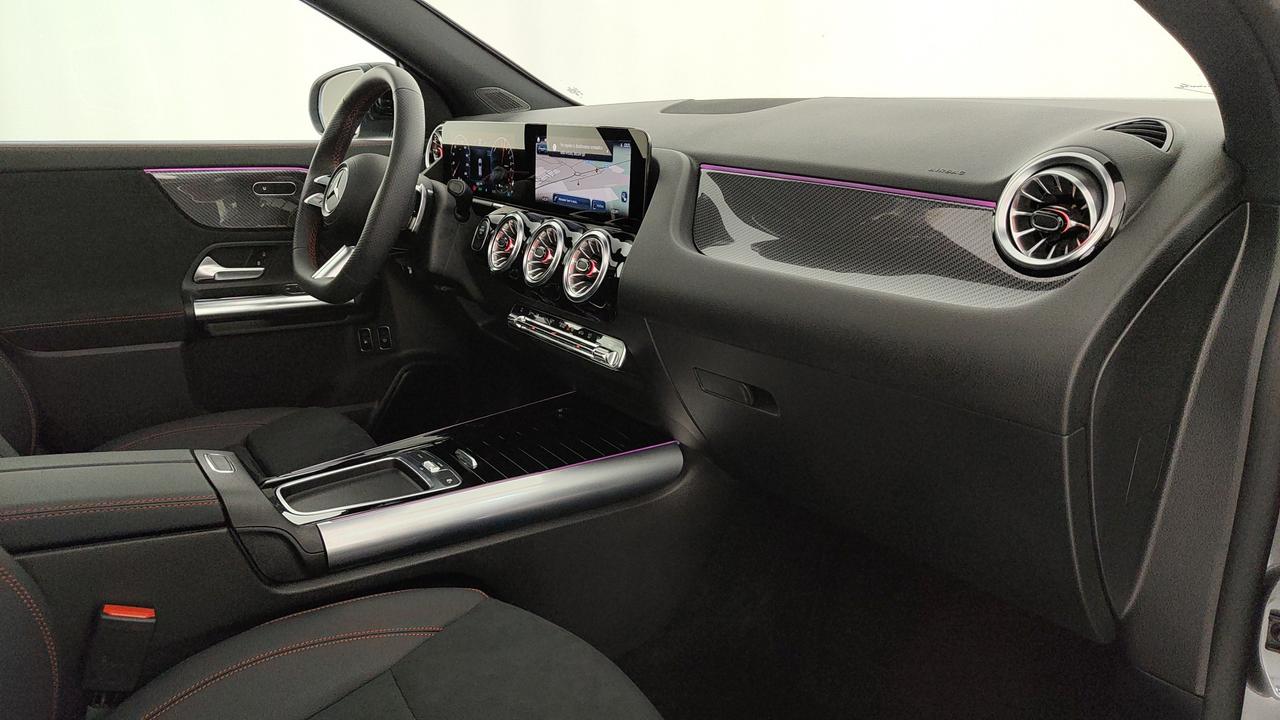 Mercedes-Benz GLA-H247 2023 - GLA 250 e phev AMG Line Premium auto