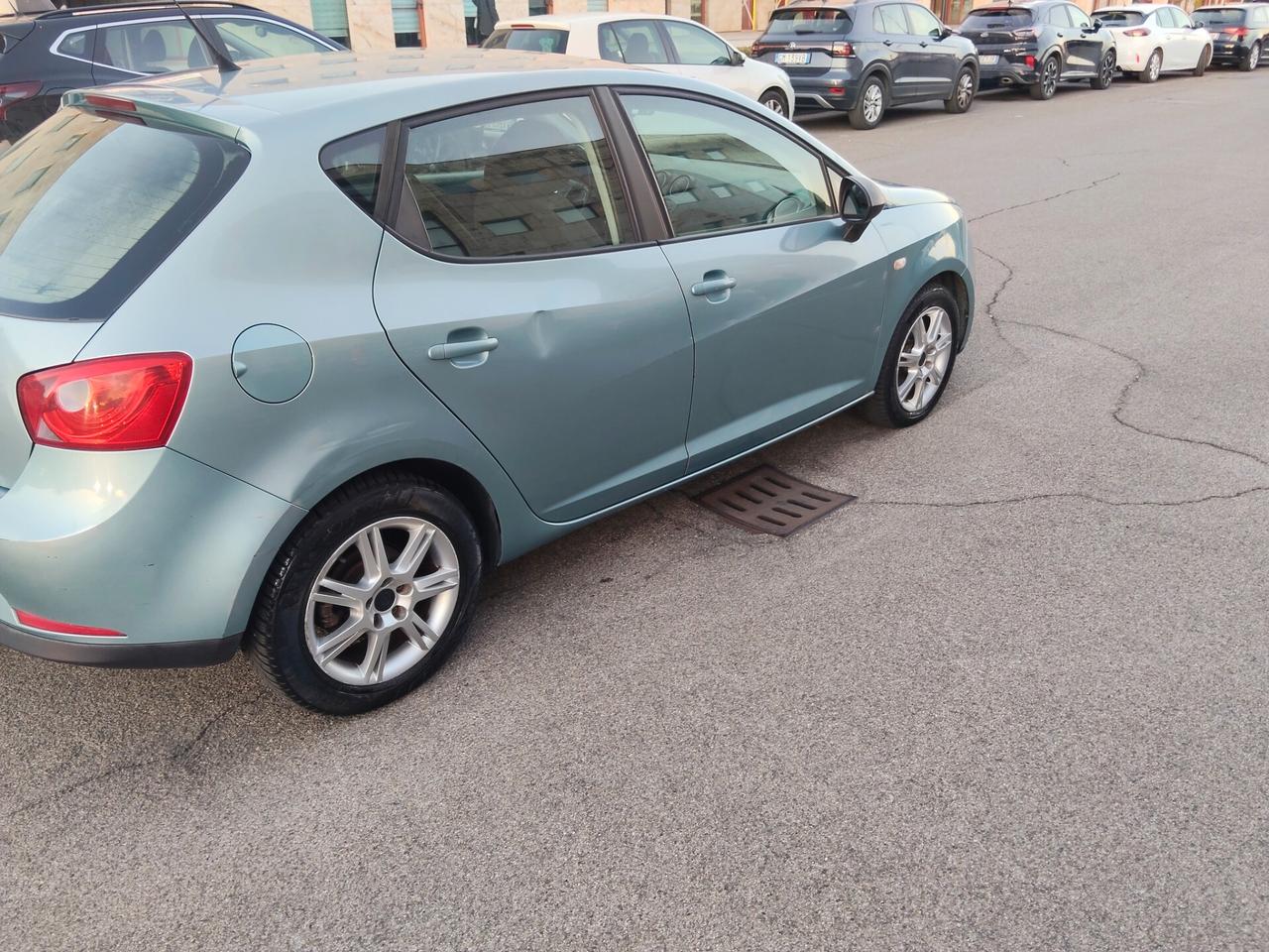 Seat Ibiza 1.4 5p. Reference Dual