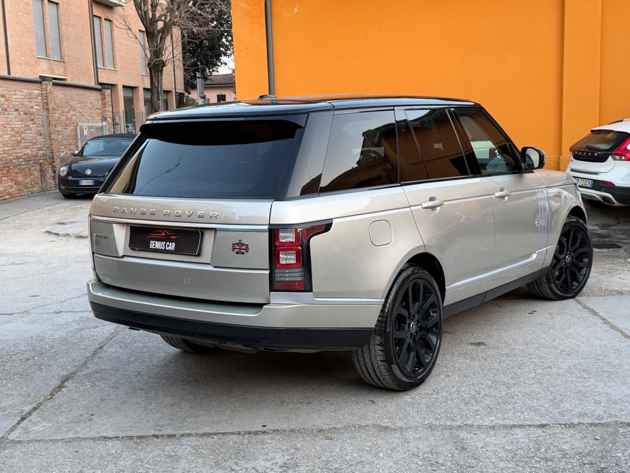 Land Rover Range Vogue 3.0 TDV6 AUTOBIOGRAPHI