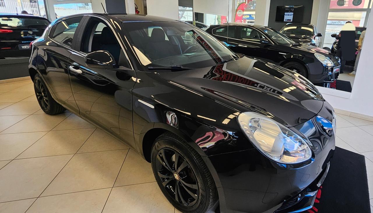 Alfa Romeo Giulietta 1.6 JTDm-2 105 CV Distinctive