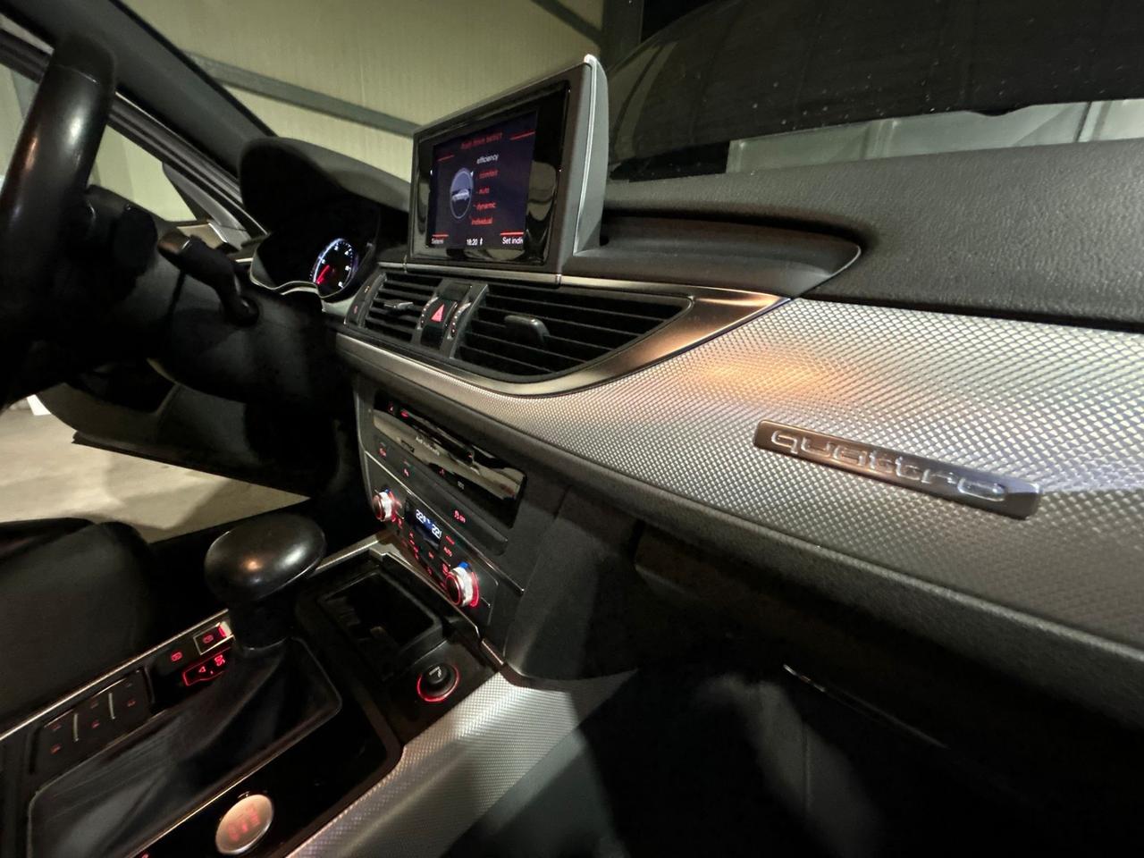 Audi A6 Avant 3.0 TDI 245 CV quattro S tronic BOOKSERVICE