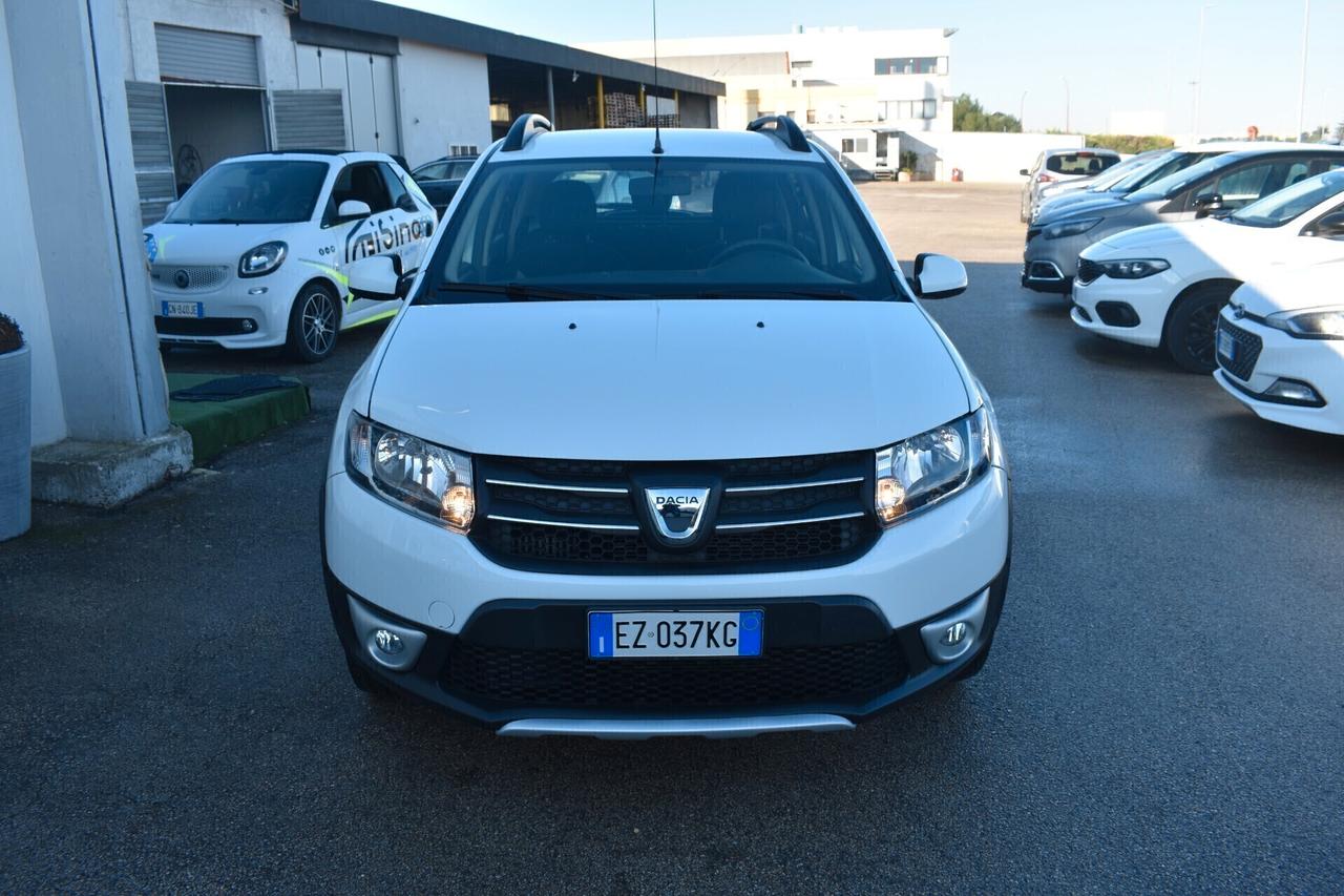 Dacia Stepway 0.9 TCe Laurèate- 2015