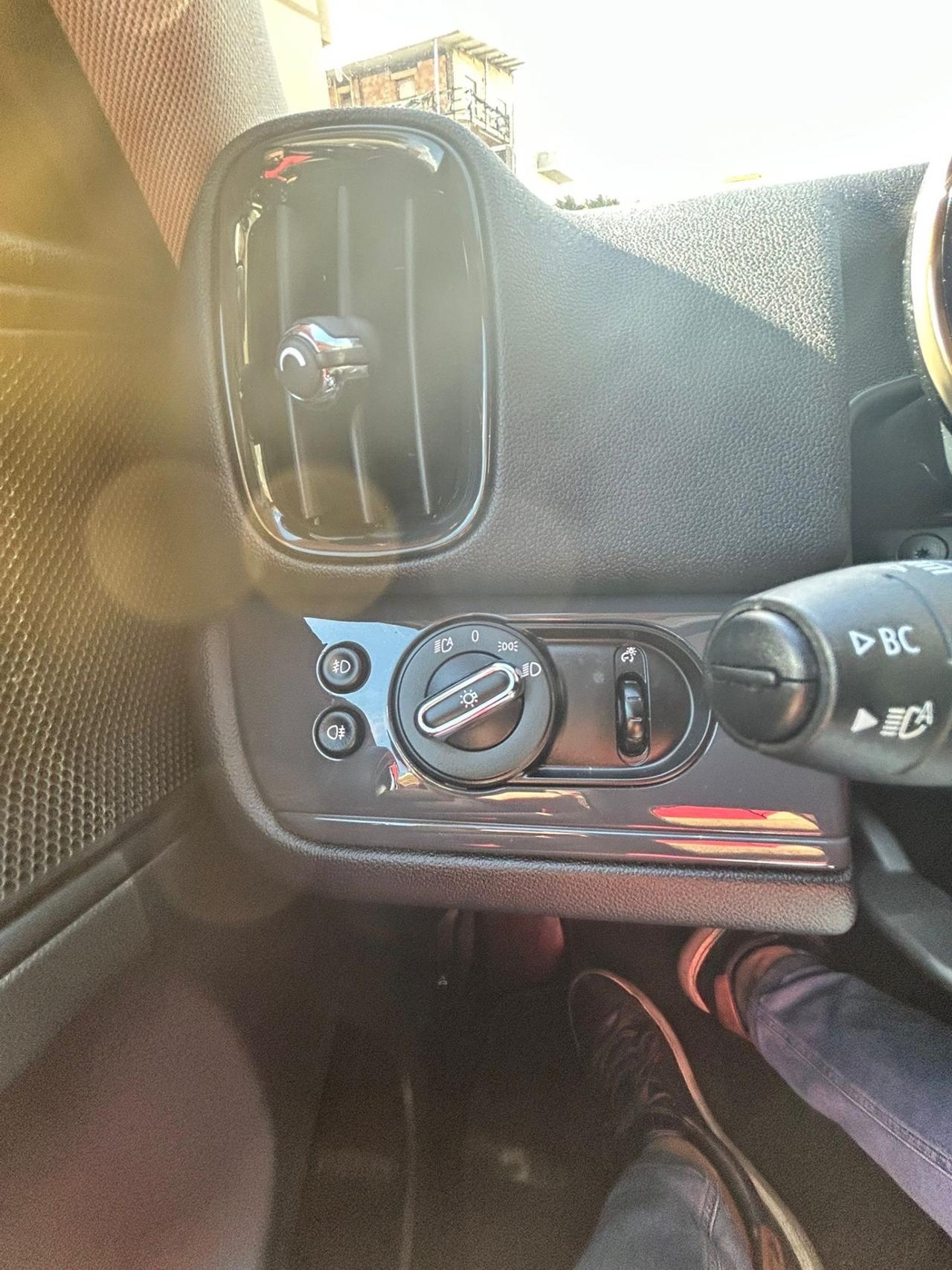 Mini Cooper Countryman 1.5 One D Northwood Edition