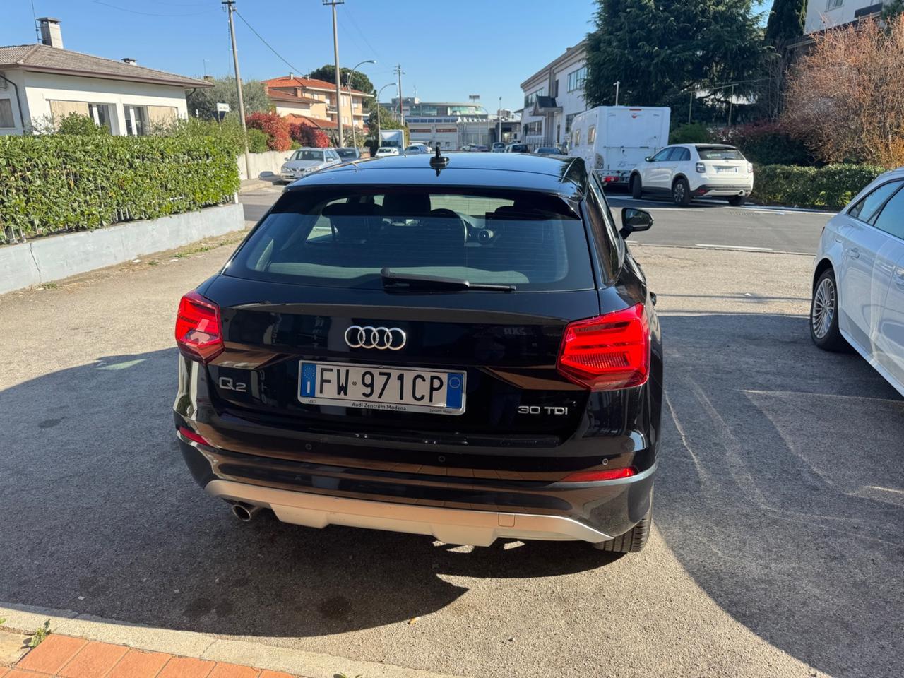 Audi Q2 30 TDI Business Design