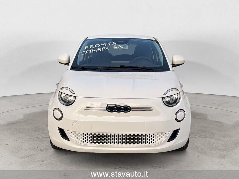 FIAT 500 Nuova Hatchback My23 La Nu