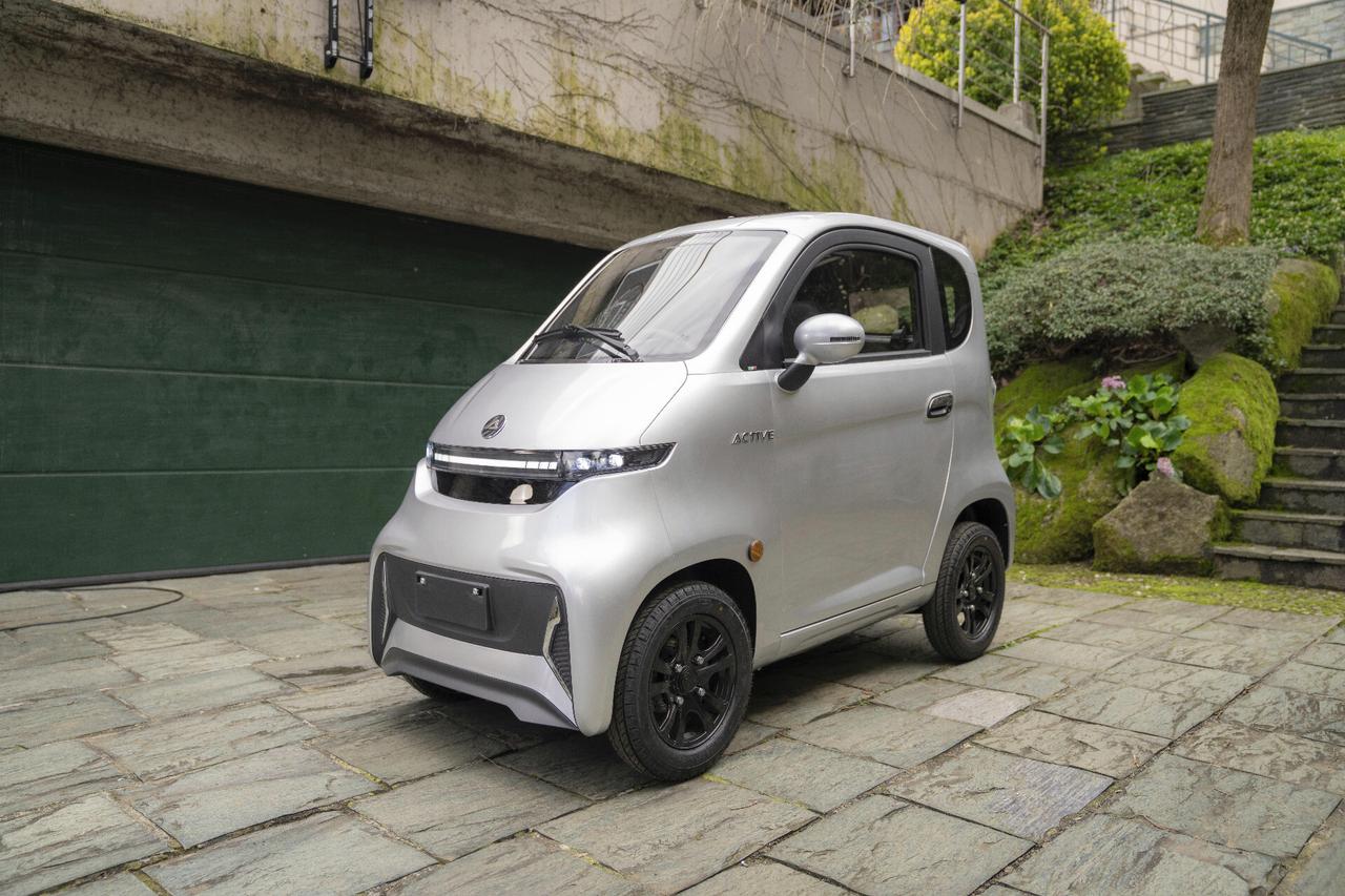 Cabin Active Virea - Muvia - Auto senza patente - Dispositivo medico - Scooter cabinato