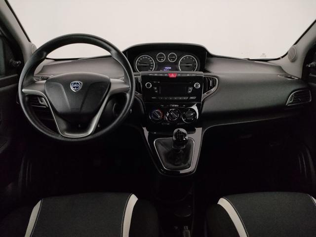 LANCIA Ypsilon 1.2 69 CV 5 porte Elefantino 5° Posto