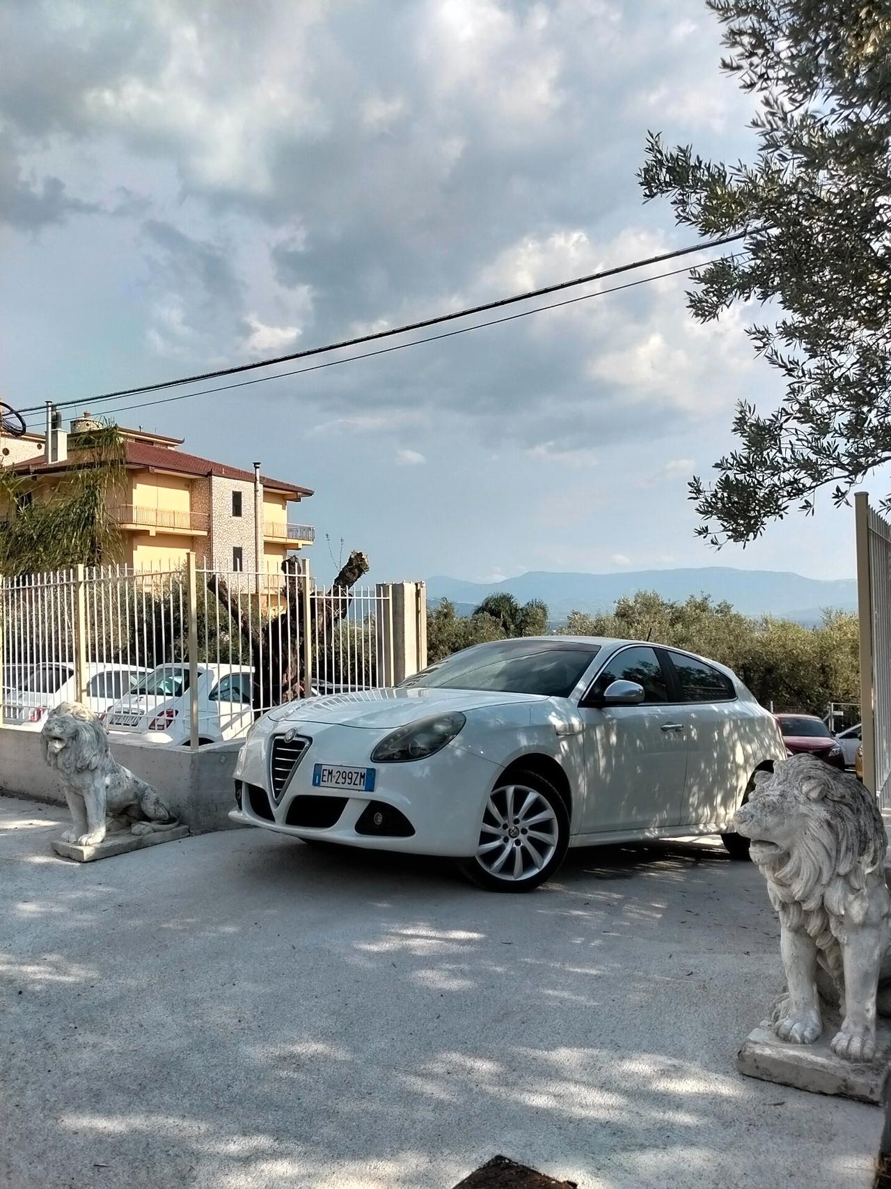 Alfa Romeo Giulietta 1.6 JTDm-2 105 CV Exclusive
