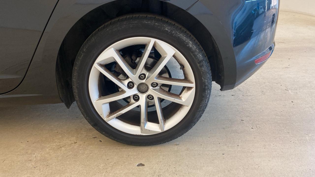 Seat Leon 1.6 TDI 105 CV 5p. Style