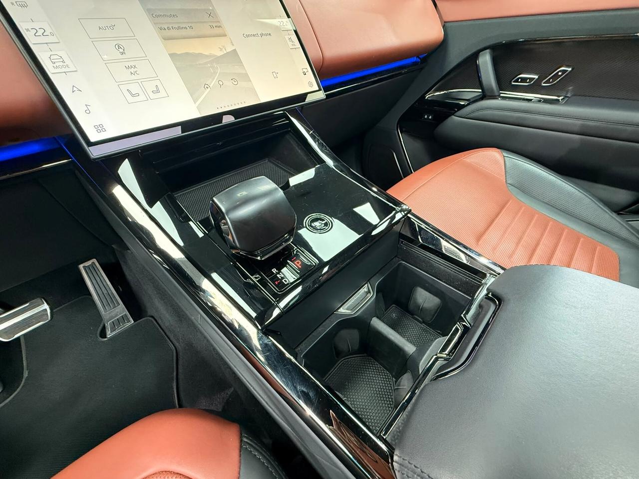 Land Rover Range Sport 4.4 V8 635 CV SV Edition One (091)