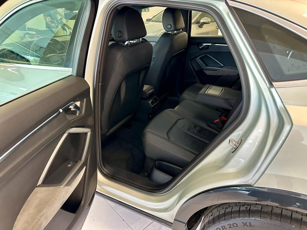 Audi Q3 40 TDI quattro S tronic line edition