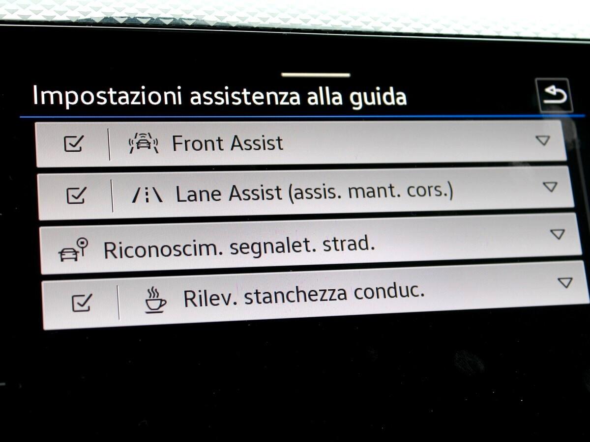 Volkswagen Polo 1.0tsi Life 95cv NAV VIRTUAL UNIPRO IVA DEDUCIBILE