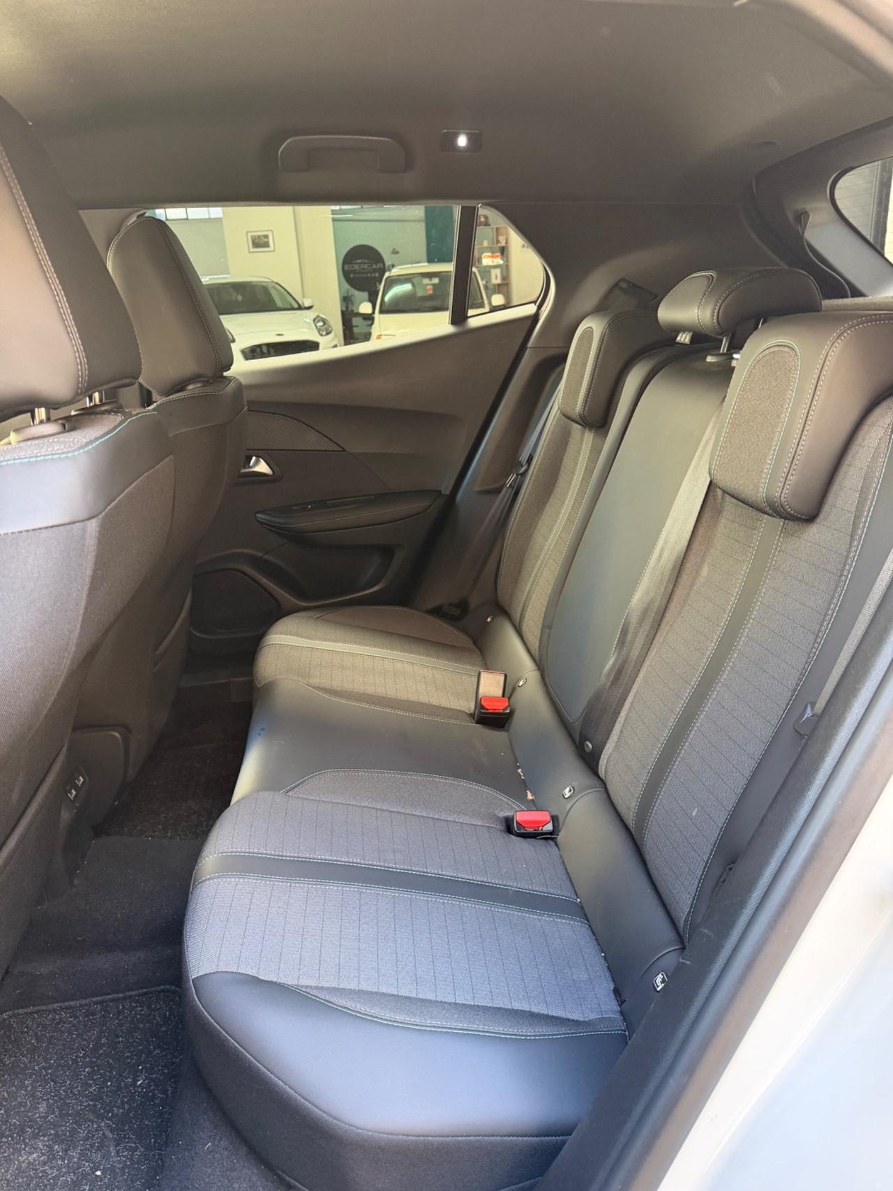 Peugeot 2008 ALLURE