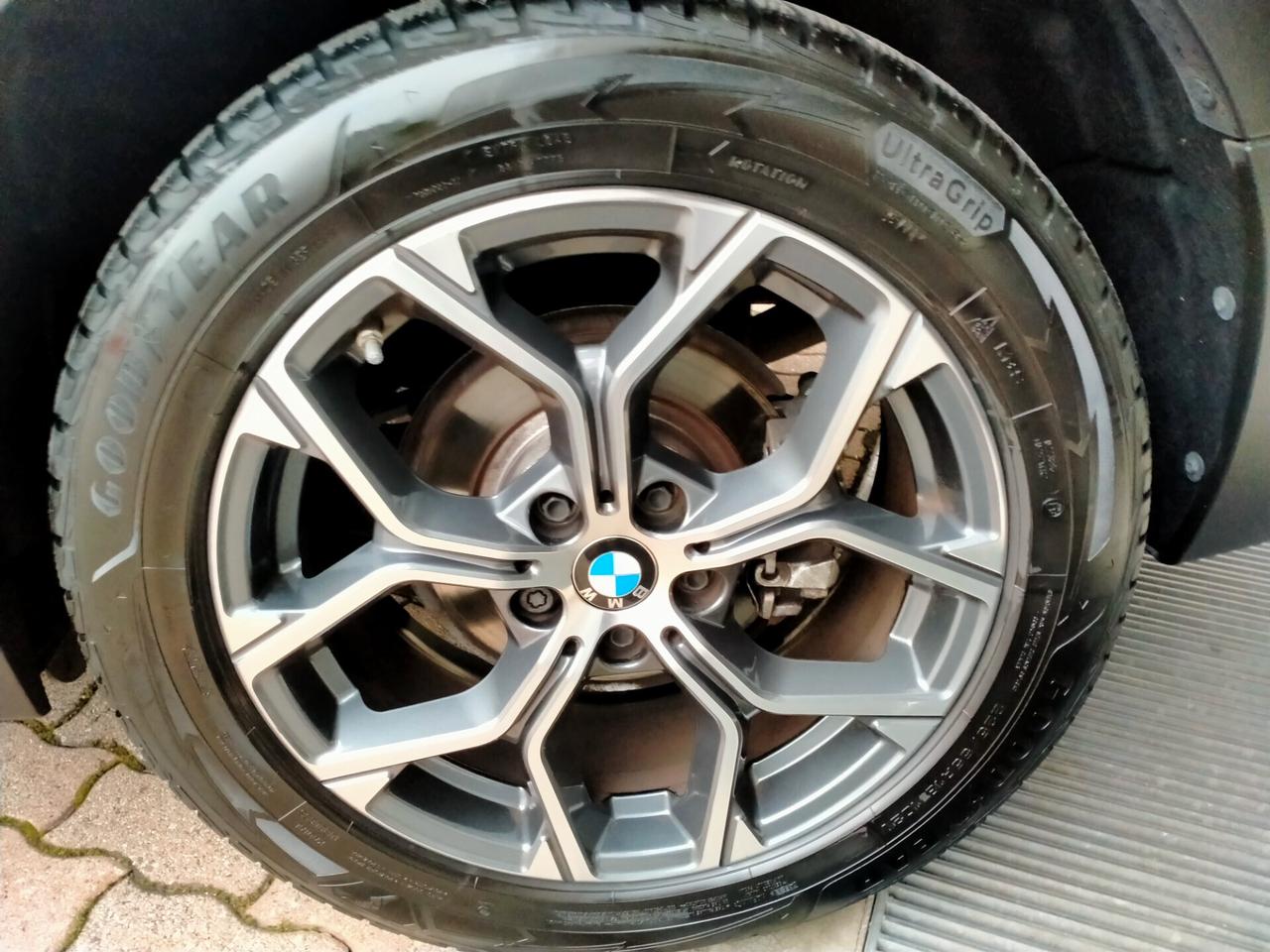 BMW X2 XDRIVE 18D LED / TETTO / DDC / KEYLESS / H.KARDON / HEAD UP