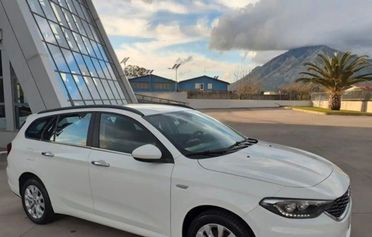 Fiat Tipo 1.3 Mjt Sw Lounge navig led 2021