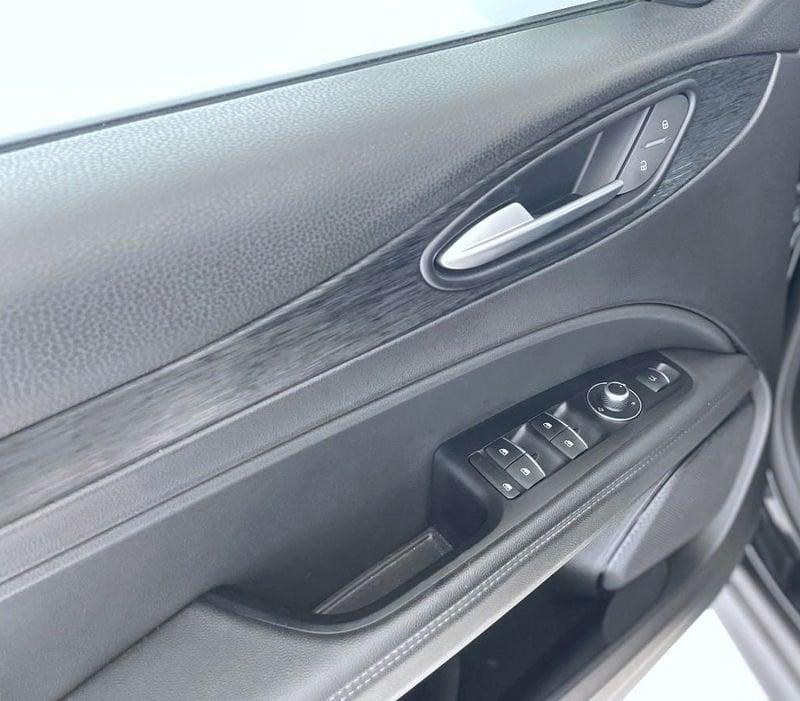 Alfa Romeo Stelvio 2.2 TD 160 CV Sprint AT8 RWD