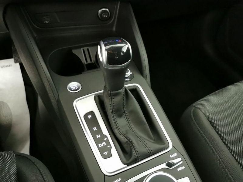 Audi Q2 40 2.0 tfsi Admired Advanced quattro s-tronic