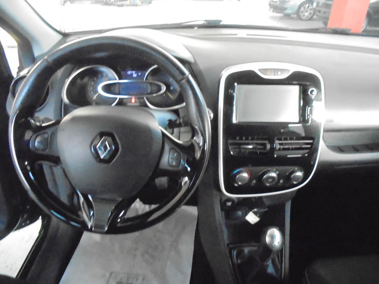 Renault Clio 1.2 75CV 5 porte Life E6 GPL