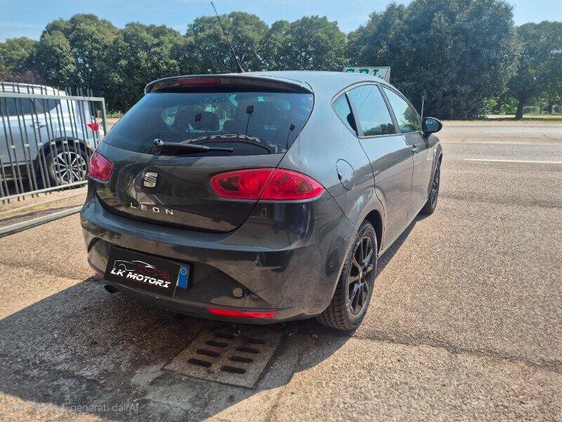 Seat Leon Leon 1.6 Style (MY09)
