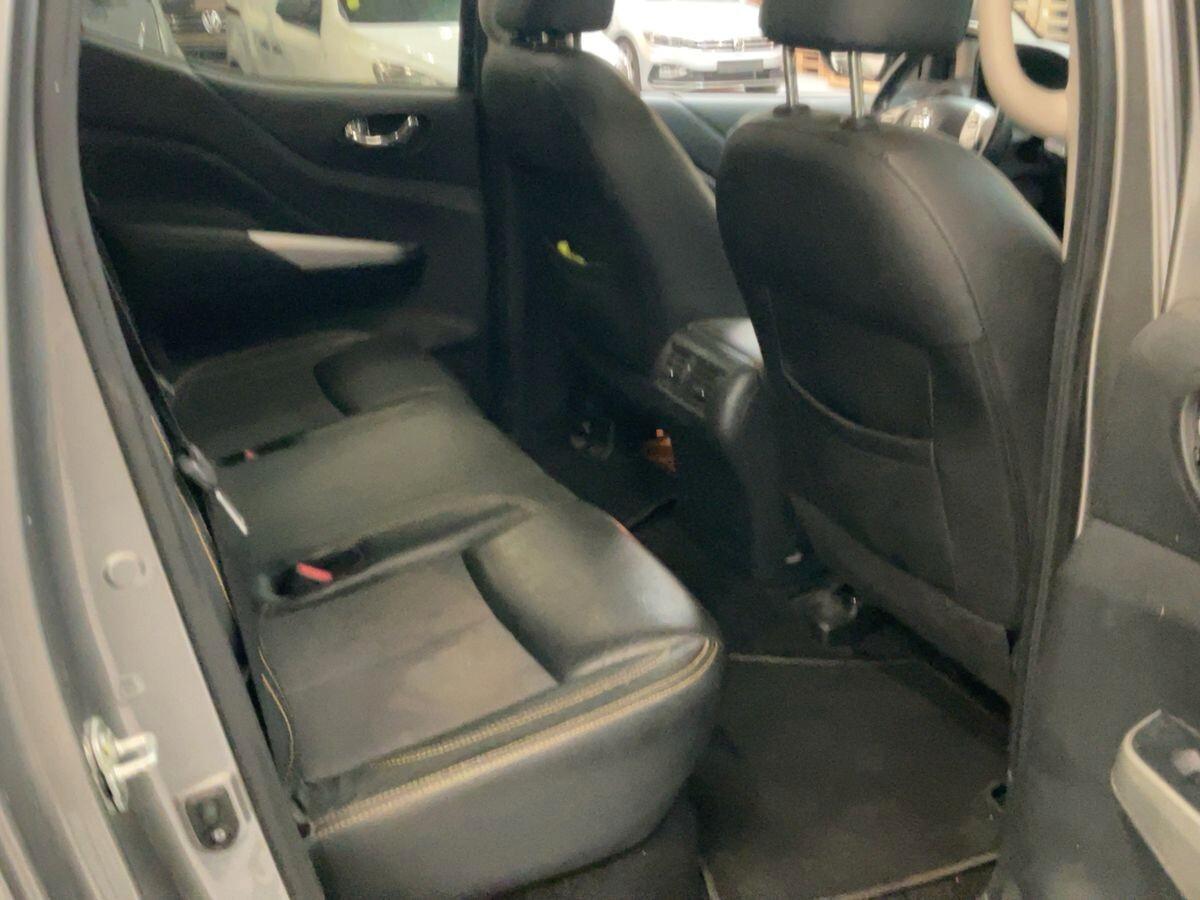 Nissan Navara 2.3 dCi 190 CV 4WD Double Cab N-Guard