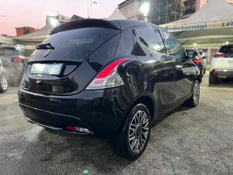 Lancia Ypsilon Ypsilon 1.0 FireFly 5 porte S&S Hybrid Gold Plus