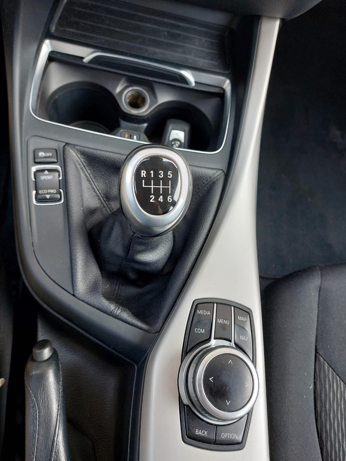 Bmw 116 116d 5p. Business KM 106000 GARANZIA 12 MESI
