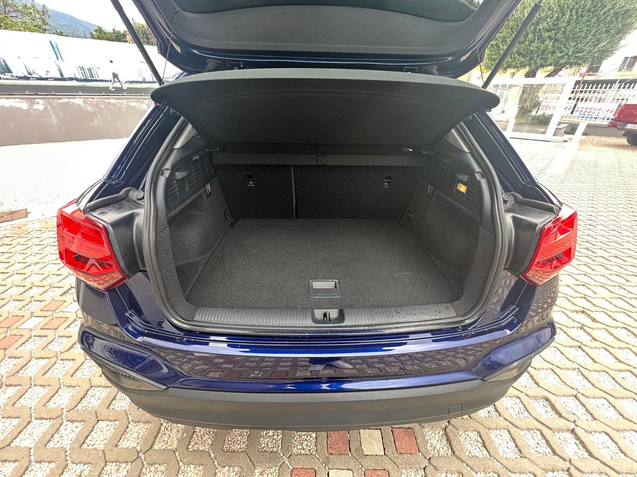 AUDI Q2 30 TDI S TRONIC BUSINESS PLUS