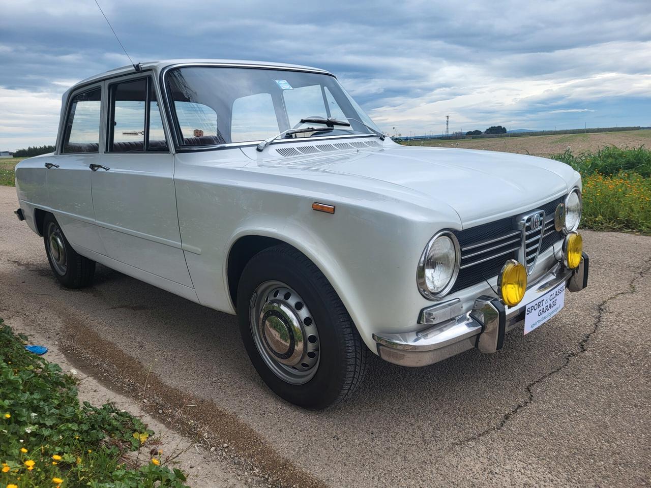 Alfa Romeo Spider Alfa Romeo Giulia 1300 Super 1972