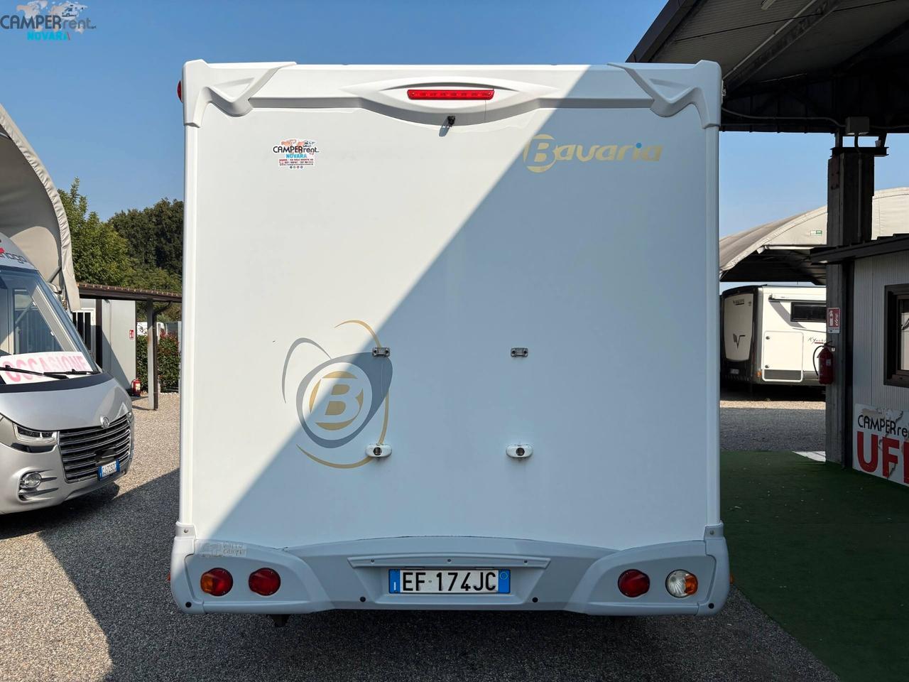 PILOTE BAVARIA A 70 - mansardato con letto matrimoniale in coda e garage