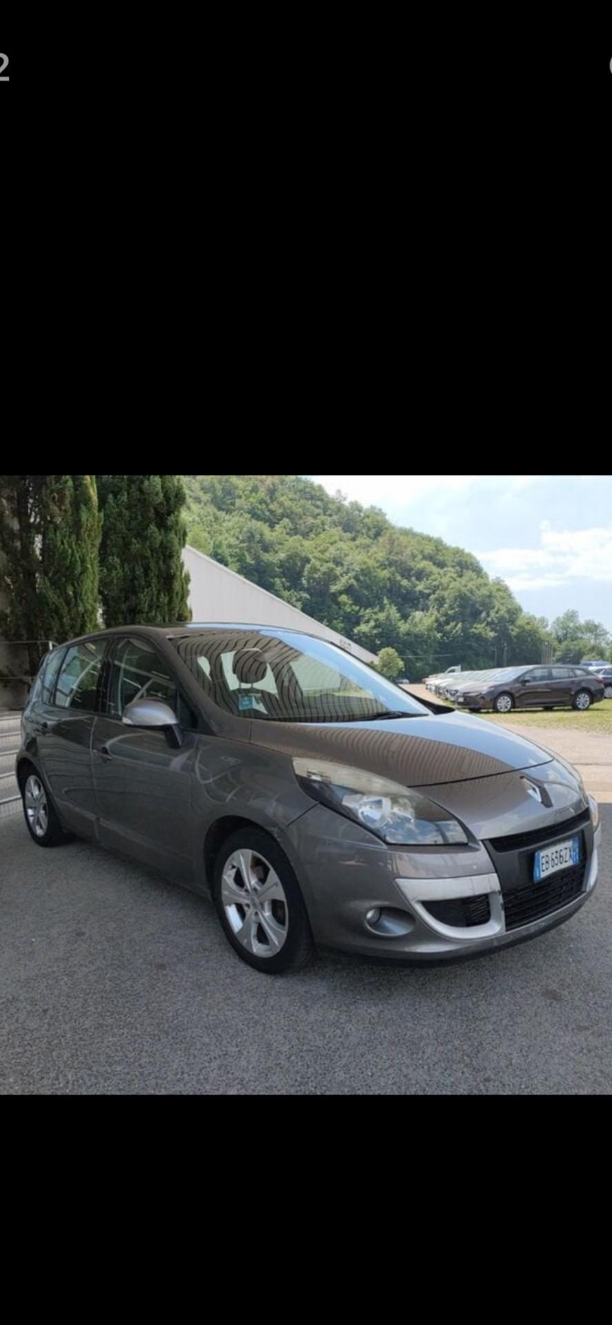 Renault Scenic Scénic X-Mod 1.5 dCi 110CV Confort