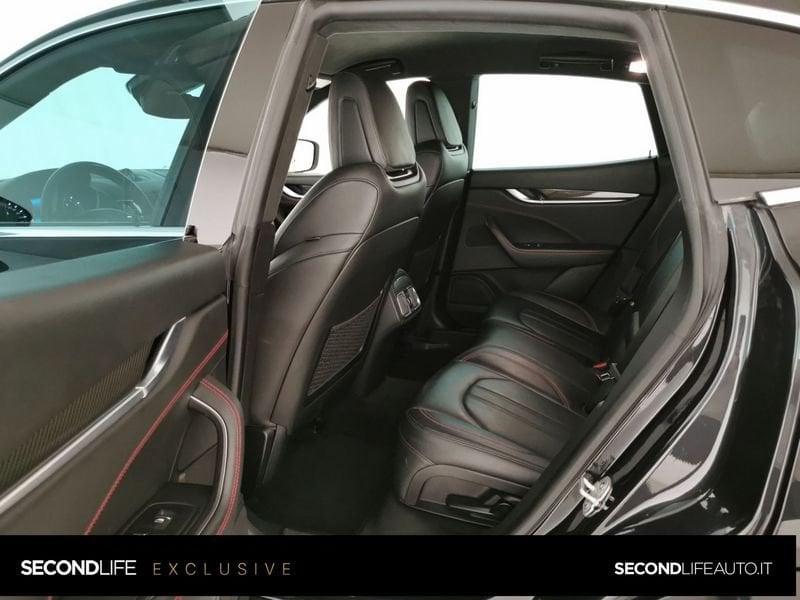 Maserati Levante 3.0 V6 430cv auto