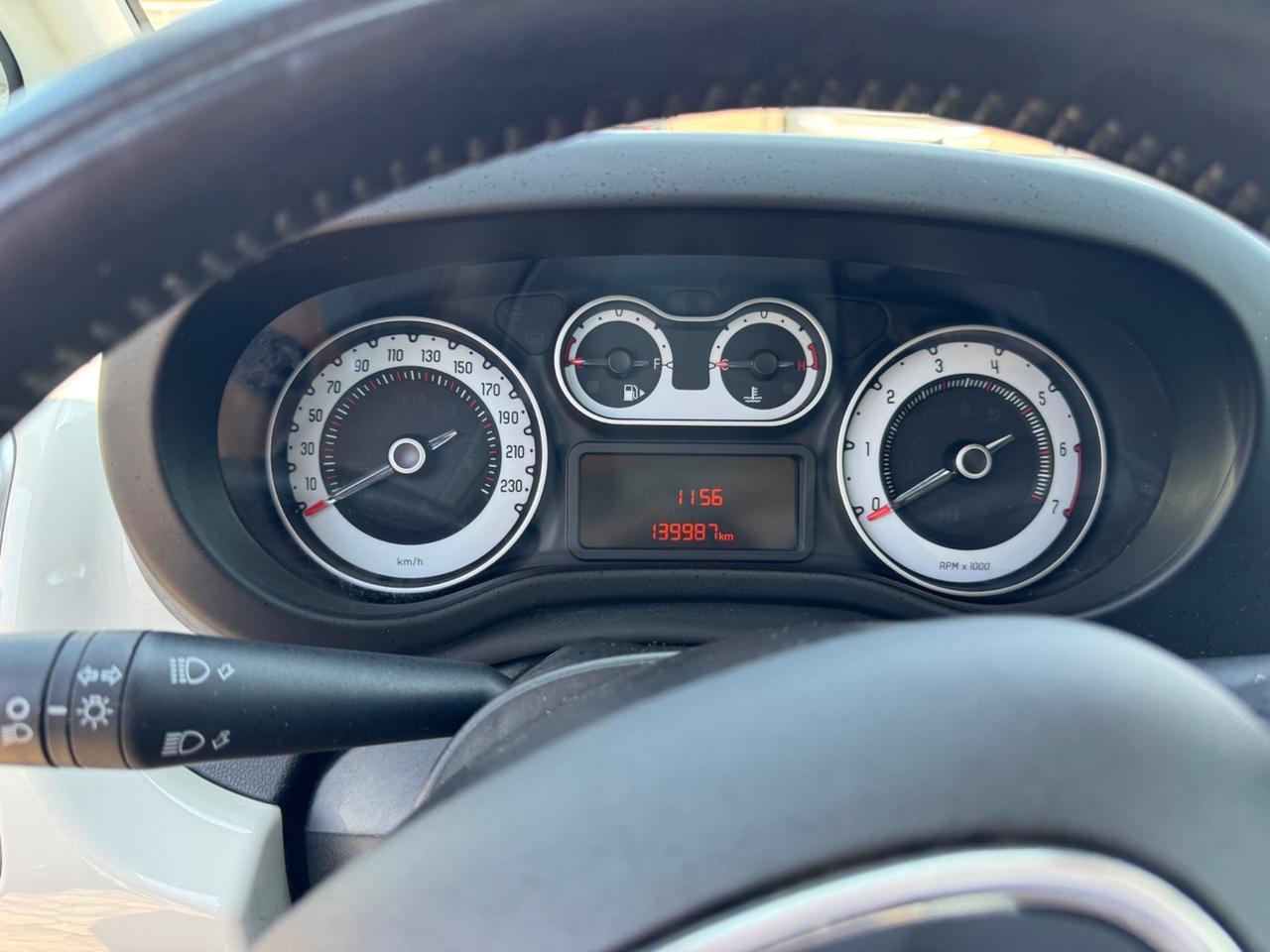 Fiat 500L 0.9 TwinAir Turbo Natural Power Lounge