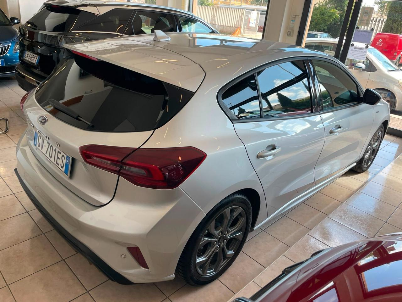 Ford Focus 1.0 EcoBoost Hybrid 155 CV Powershift 5p. ST-Line
