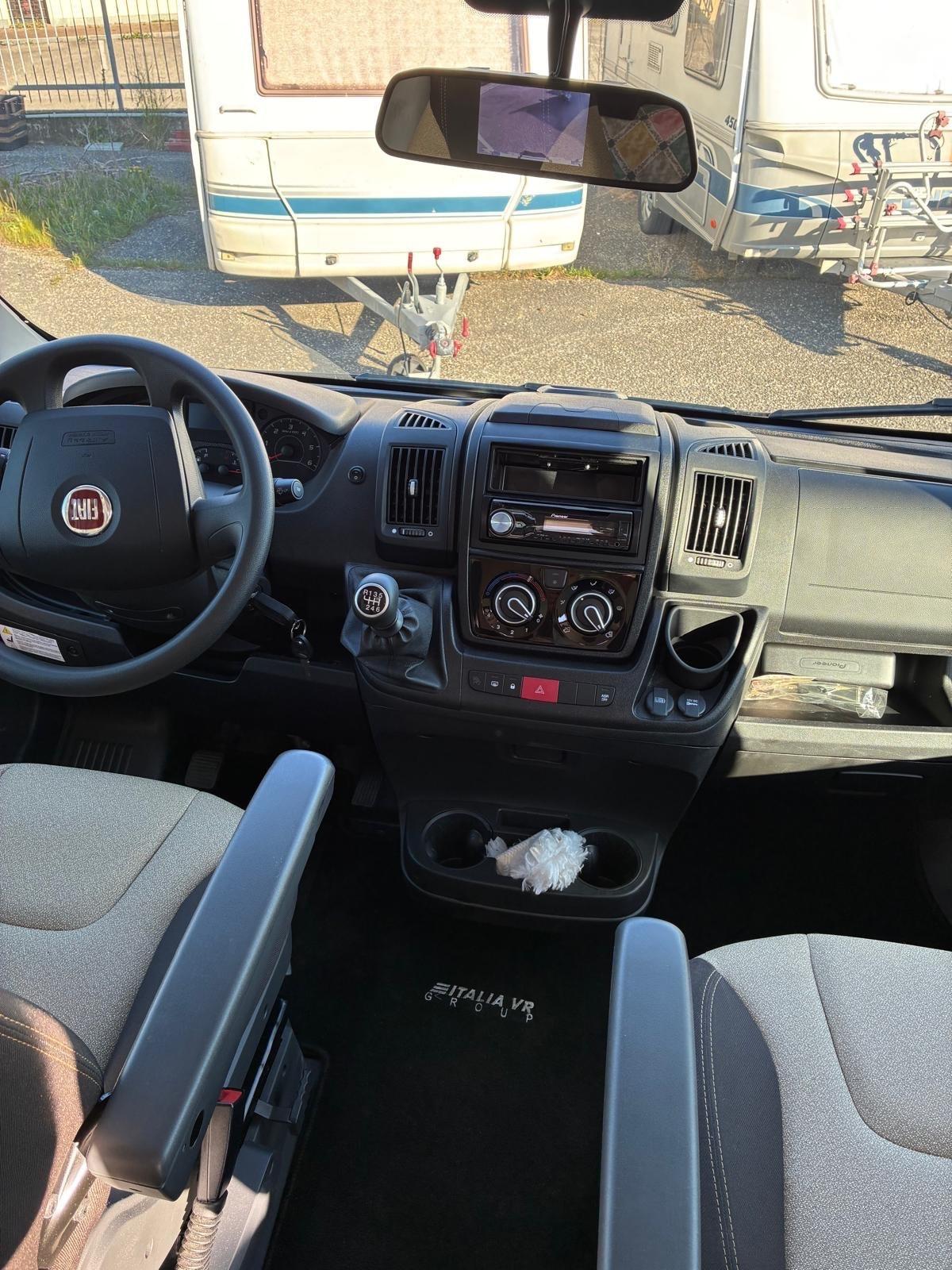 Carado semi integrale del 2020 in saldo 121
