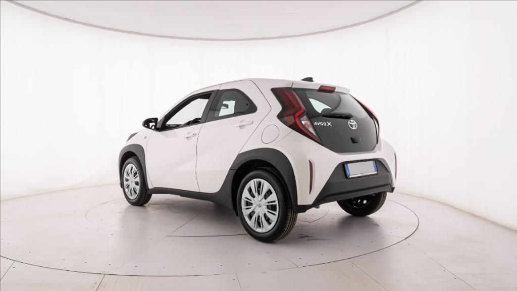 TOYOTA Aygo X 1.0 Active 72cv s-cvt del 2025
