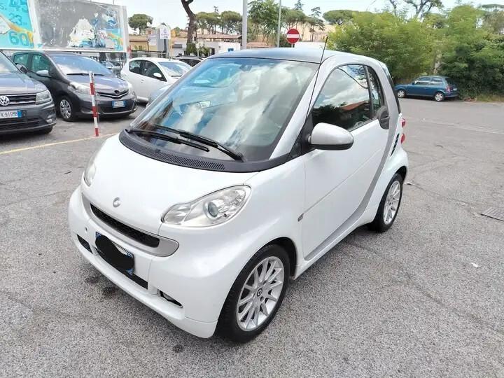 Smart ForTwo 1000 52 kW coupé passion