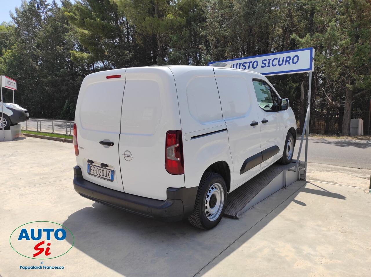 Opel Combo 1.5 Diesel - 100cv 3 POSTI AUTOCARRO