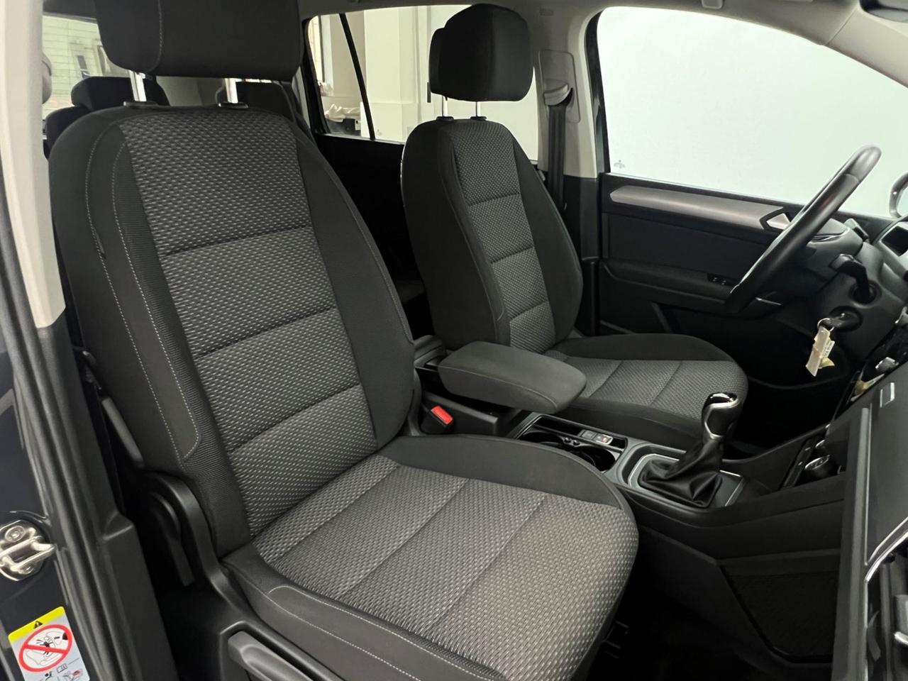 VOLKSWAGEN Touran III 2015 Touran 2.0 tdi Business 122cv
