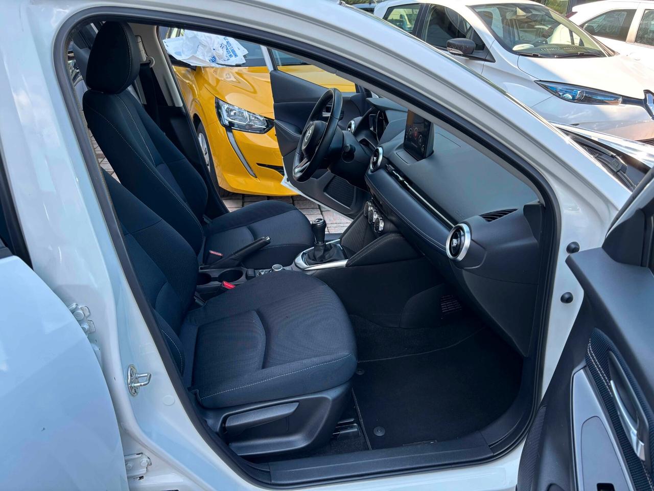 Mazda Mazda2 Hybrid 1.5 VVT e-CVT Full Electric Agile