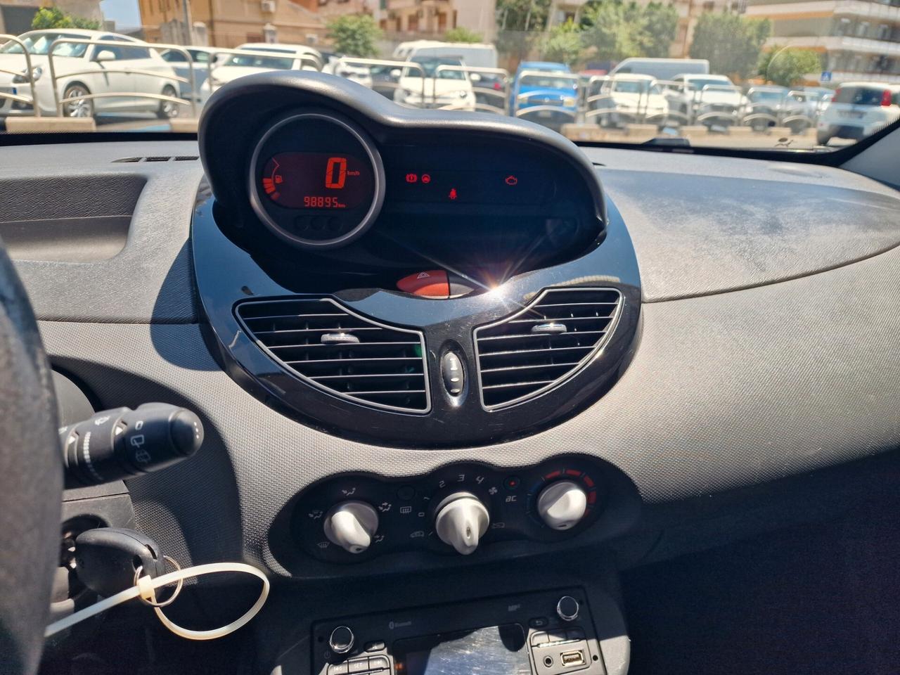 Renault Twingo 1.2 16V Live