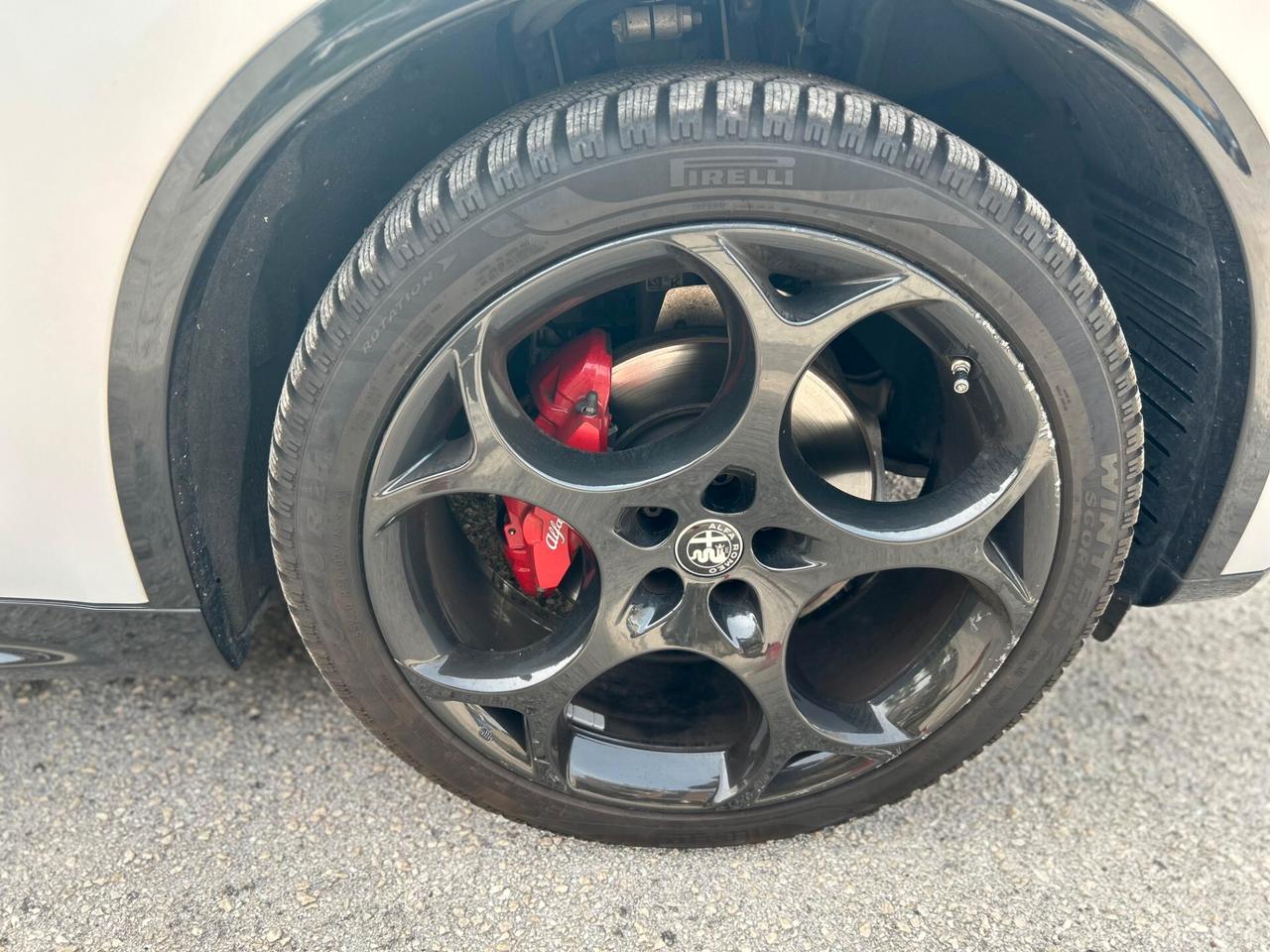 Alfa Romeo Stelvio 2.2 Turbodiesel 210 CV AT8 Q4 COMPETIZIONE