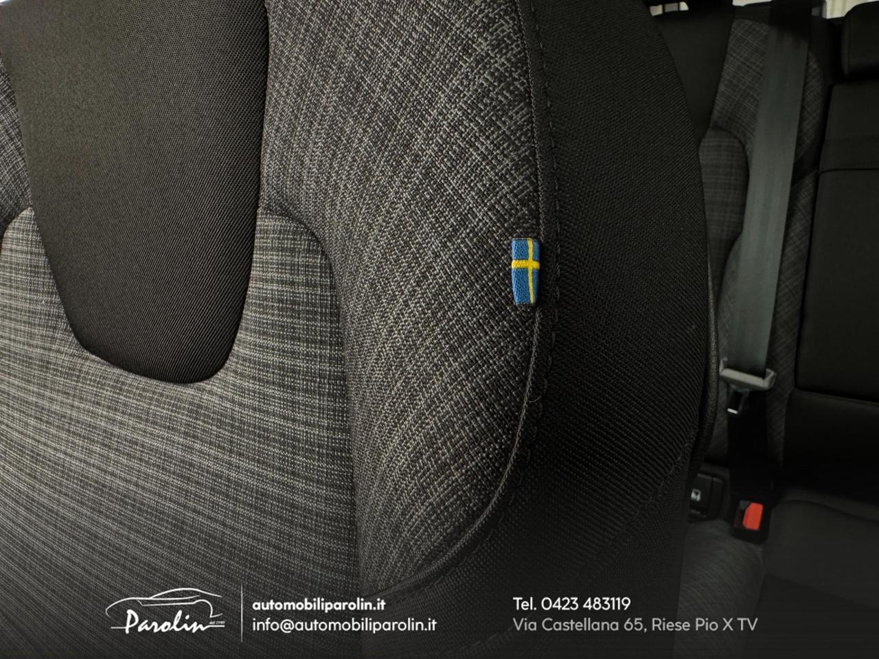 VOLVO XC60 B4 (d) automatico Core Telecamera-CarPlay-Navi