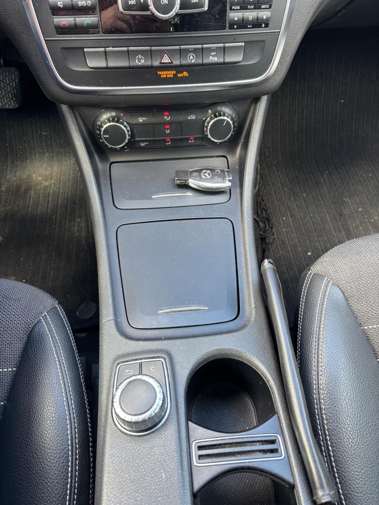 Mercedes-benz GLA 200 d Automatic Sport