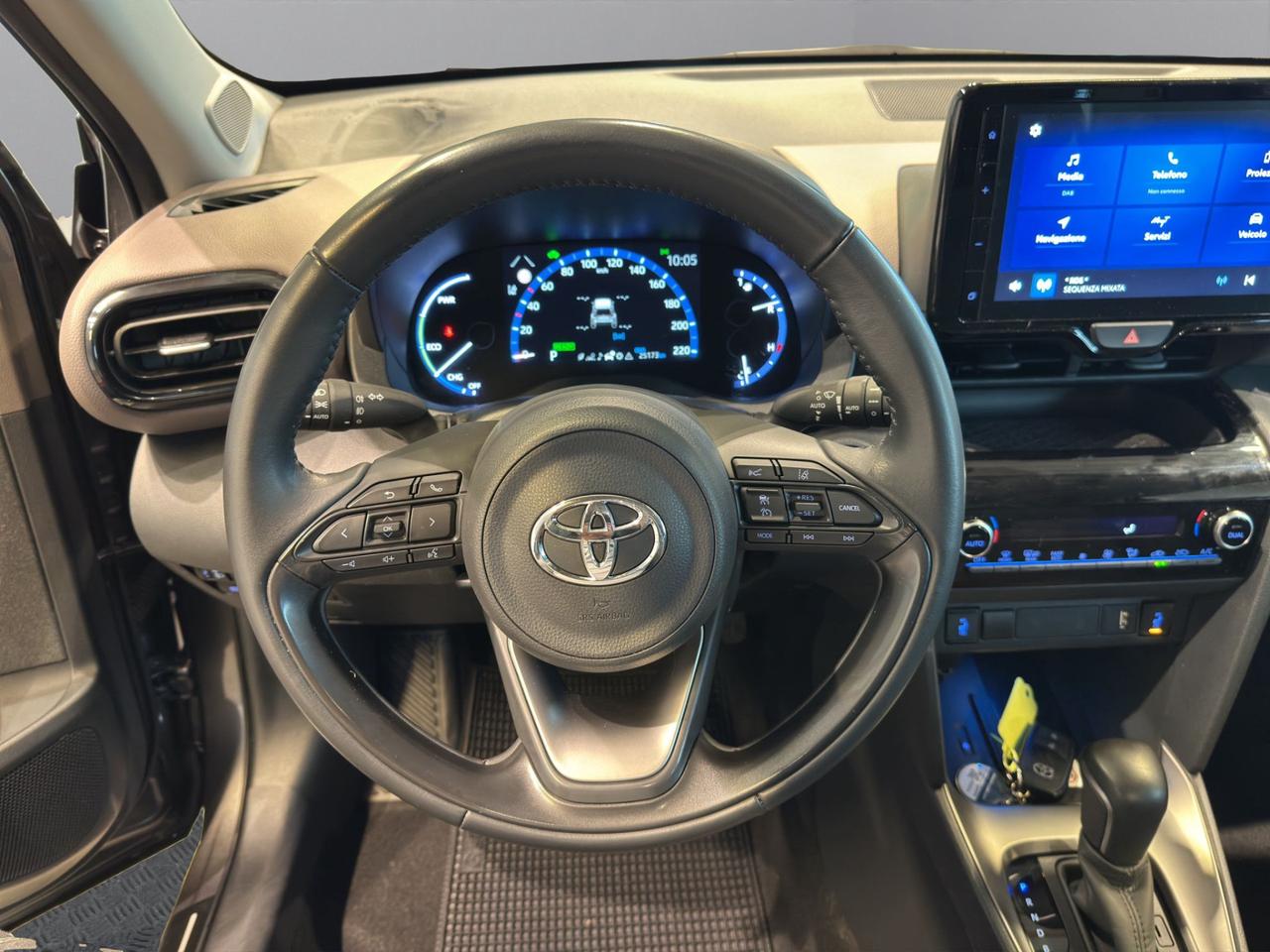 Toyota Yaris Cross 1.5h Lounge fwd 116cv e-cvt