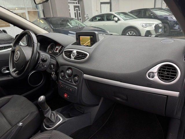 RENAULT Clio 1.2 16V 5 porte Live!