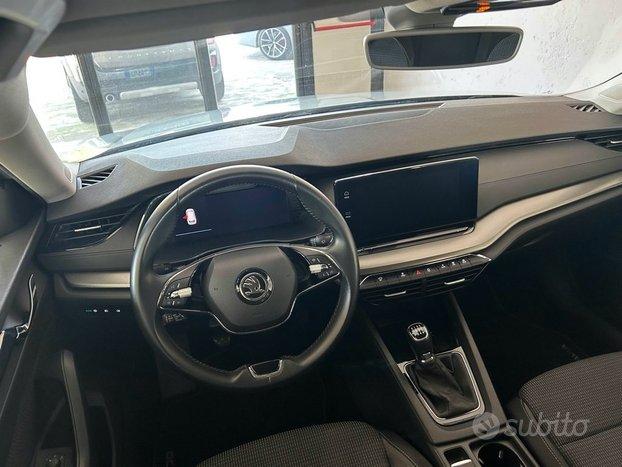 SKODA Octavia 2.0 TDI EVO SCR Wagon Executive